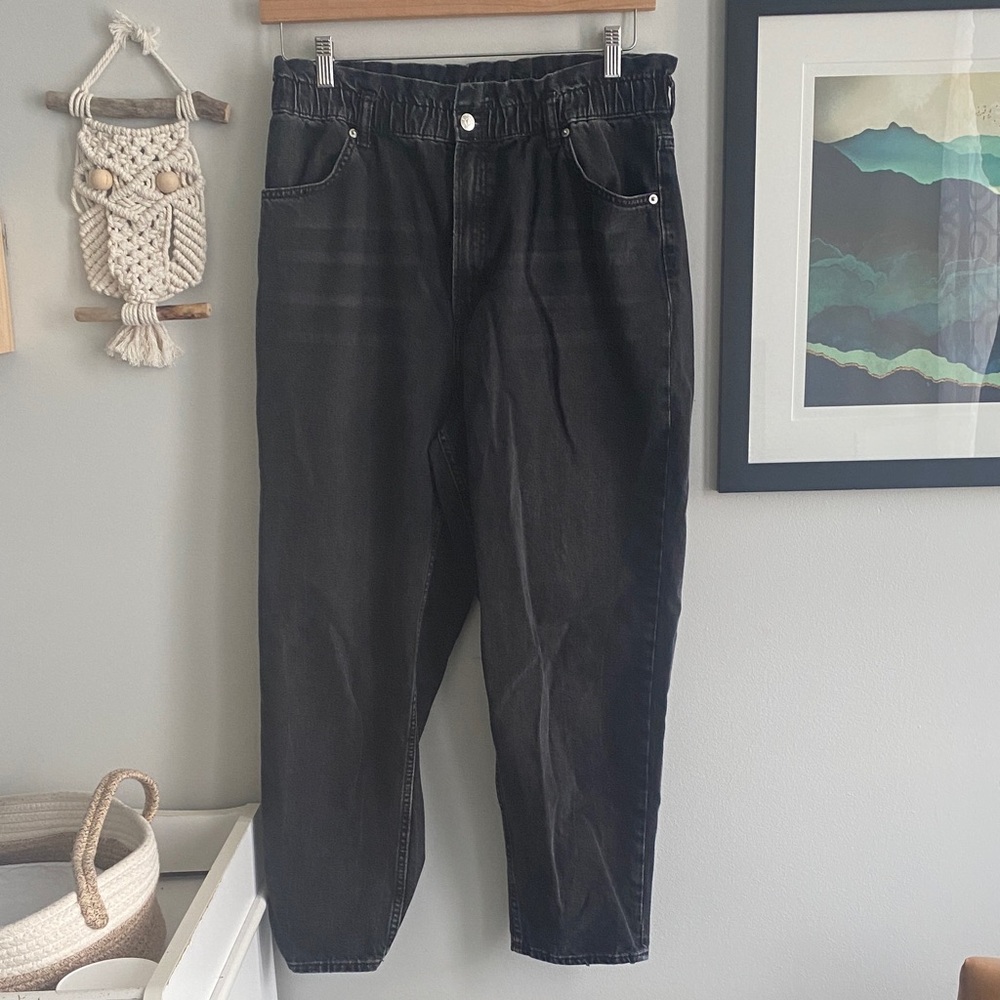 [12] Divided Paperbag Waist Black Jeans